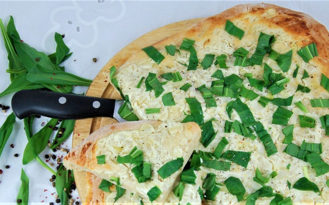 BÄRLAUCHFLAMMKUCHEN
