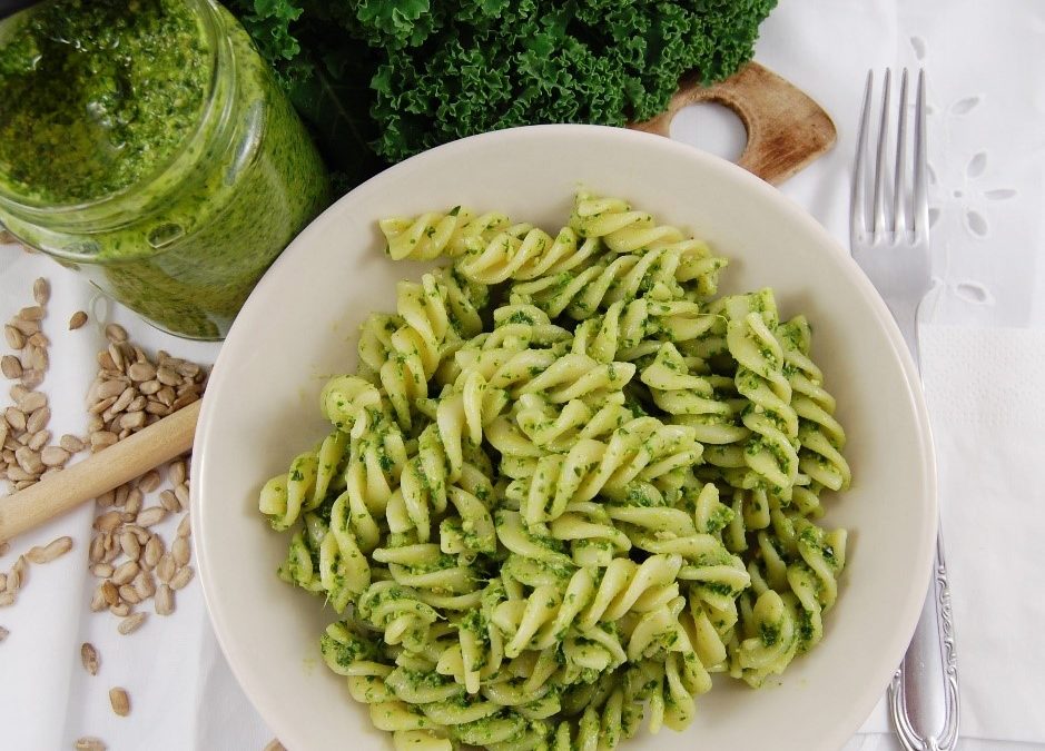 GRÜNKOHL-PESTO